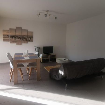 Appartement T2 Accessible Pmr Avec Terrasse Et Garage Onet-le-Château エクステリア 写真