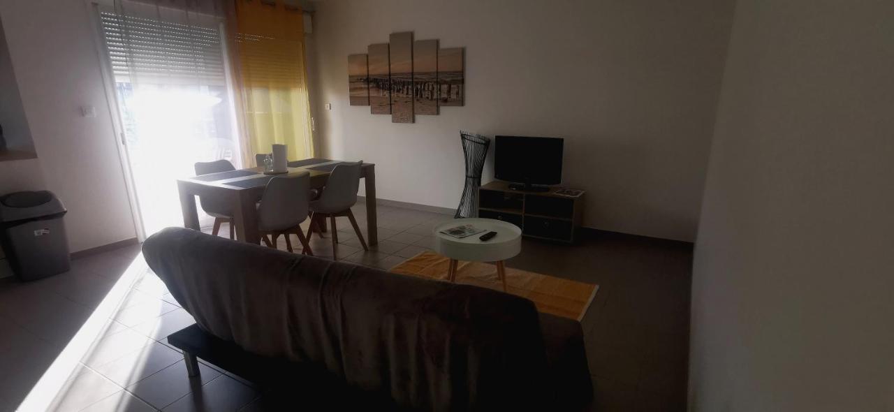 Appartement T2 Accessible Pmr Avec Terrasse Et Garage Onet-le-Château エクステリア 写真